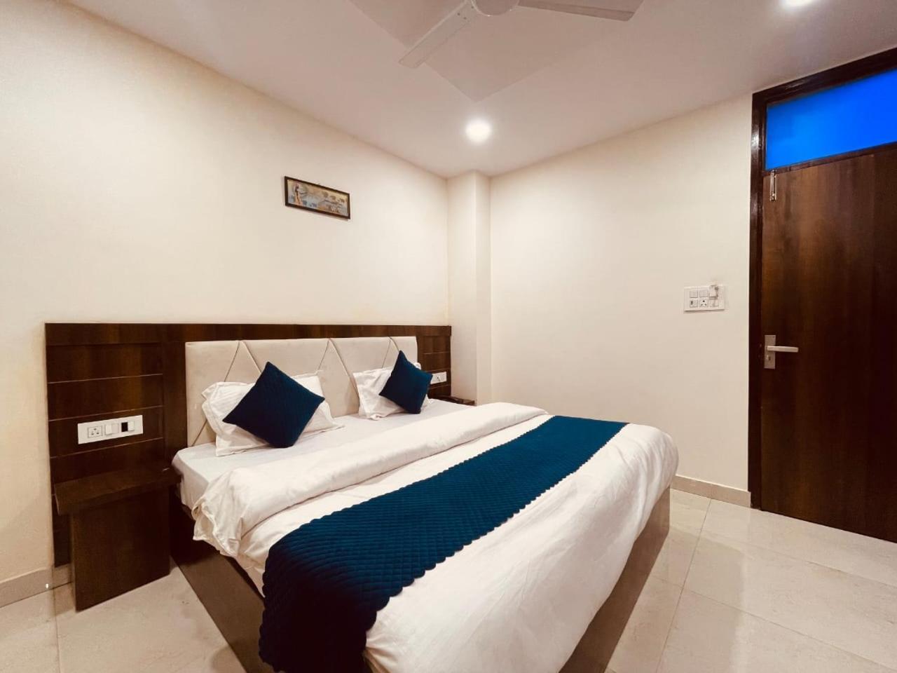 The Divine Ganga Haridwar By Wooibhotels